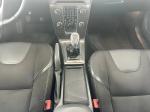 volvo-v40-cross-country-2013-diesel-1560cc