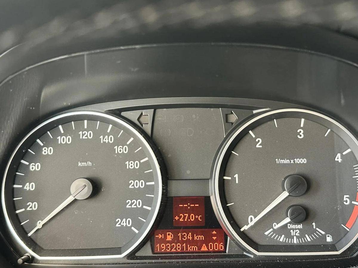 bmw-serie-1-118-2008-diesel-1995cc
