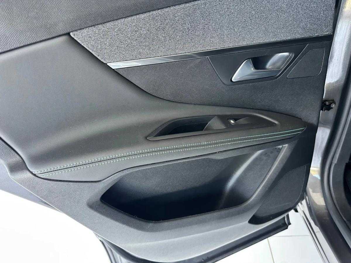 peugeot-3008-2024-hibrido-a-gasolina-1598cc