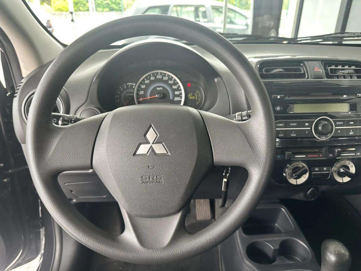 mitsubishi-space-star-2013-gasolina-999cc