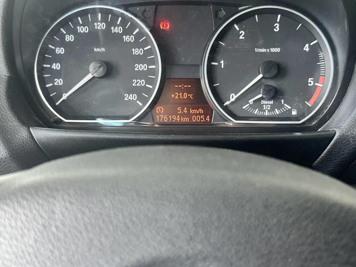 bmw-serie-1-2009-diesel-1995cc
