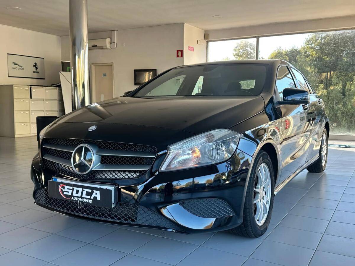 mercedes-benz-180-180-style-2013-diesel-1796cc