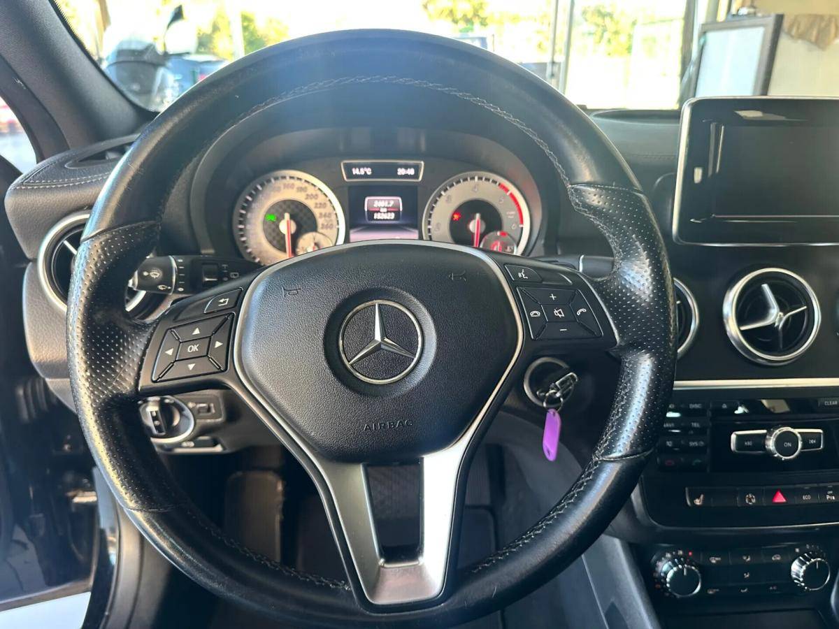 mercedes-benz-180-180-style-2013-diesel-1796cc