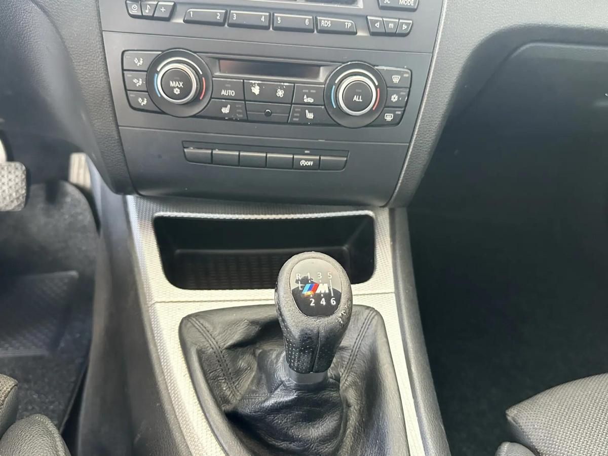 bmw-serie-1-118-2010-diesel-1995cc