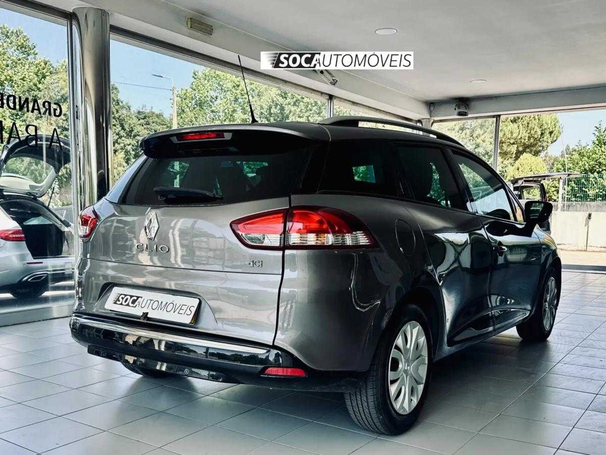 renault-clio-sport-tourer-2016-diesel-1461cc