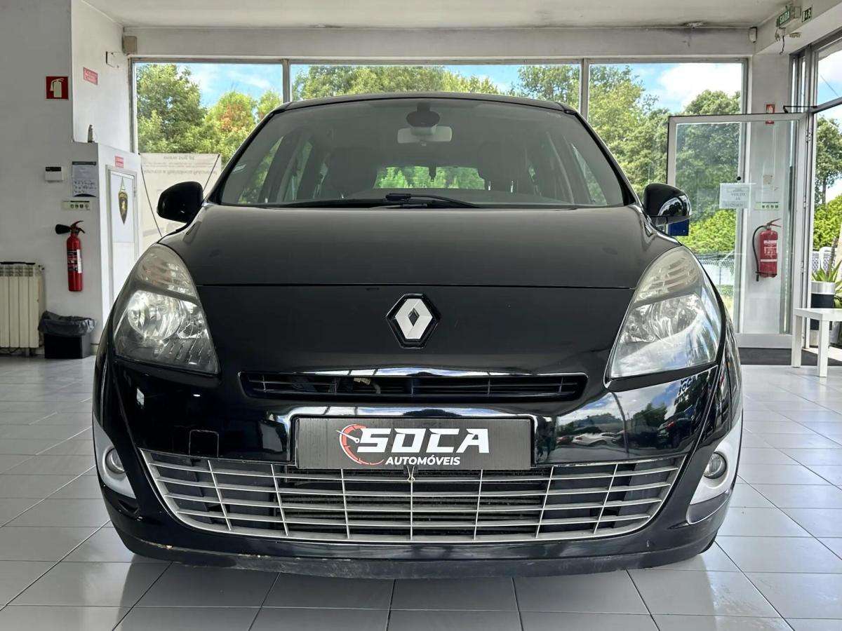 renault-scenic-2011-diesel-1461cc