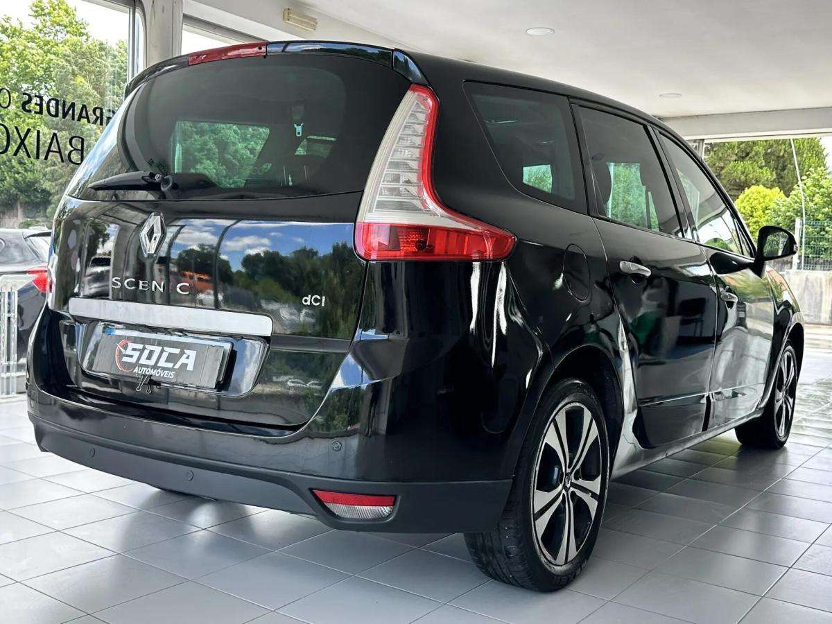 renault-scenic-2011-diesel-1461cc