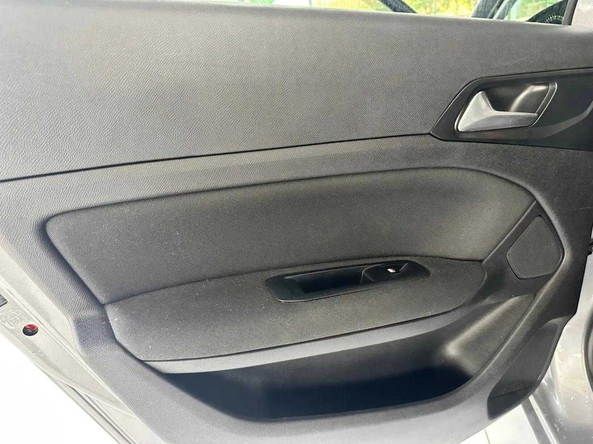 peugeot-308-sw-2019-diesel-1499cc