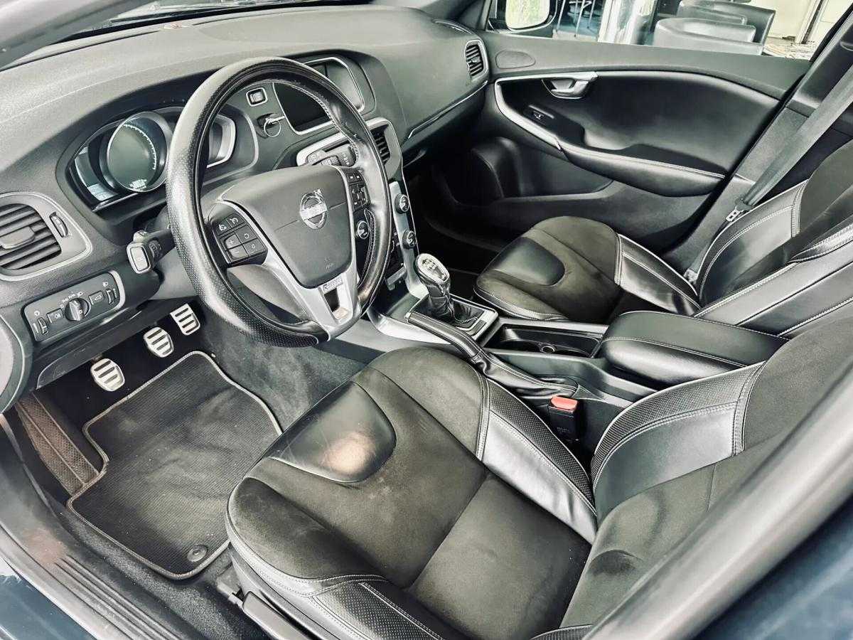 volvo-v40-2013-diesel-1560cc