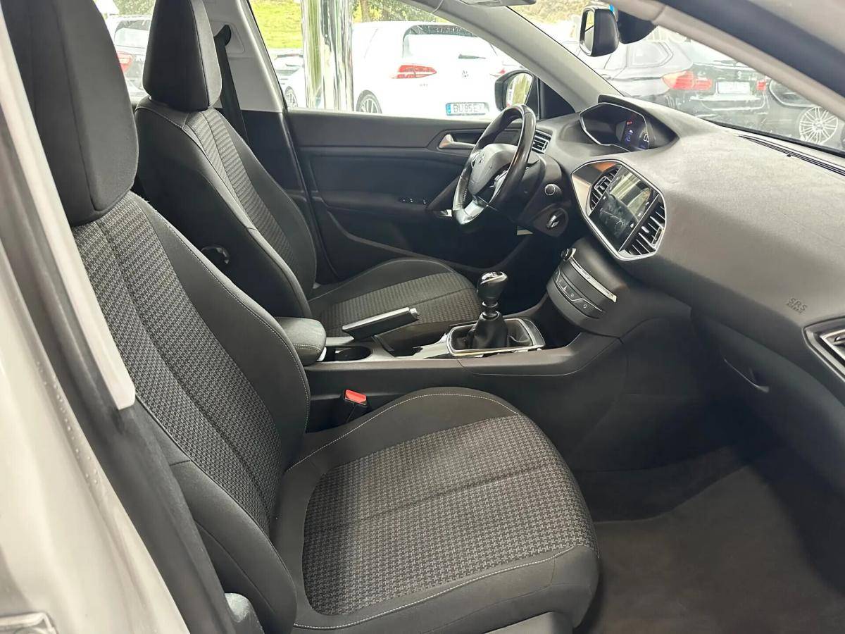peugeot-308-sw-2020-diesel-1499cc