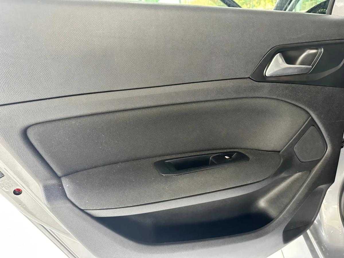 peugeot-308-sw-2019-diesel-1499cc