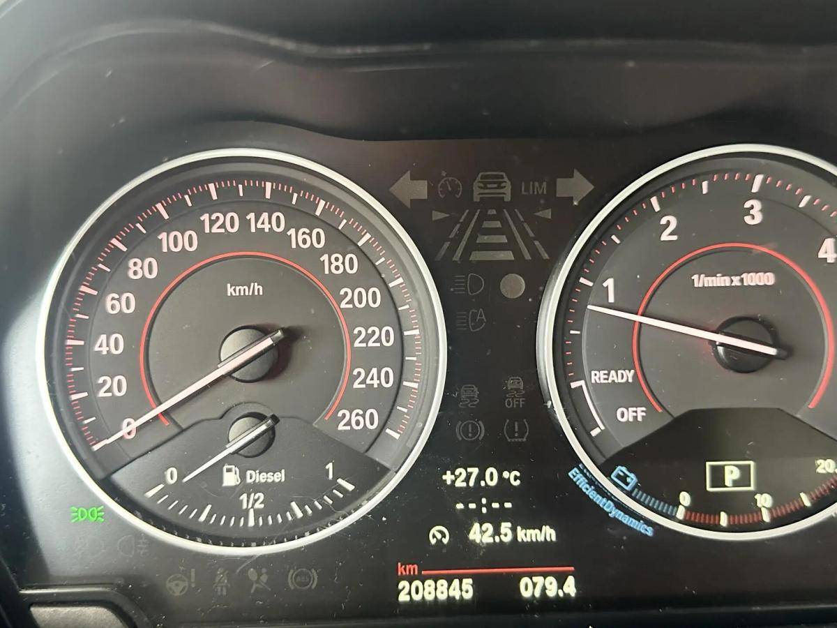 bmw-serie-1-118-2012-diesel-1995cc