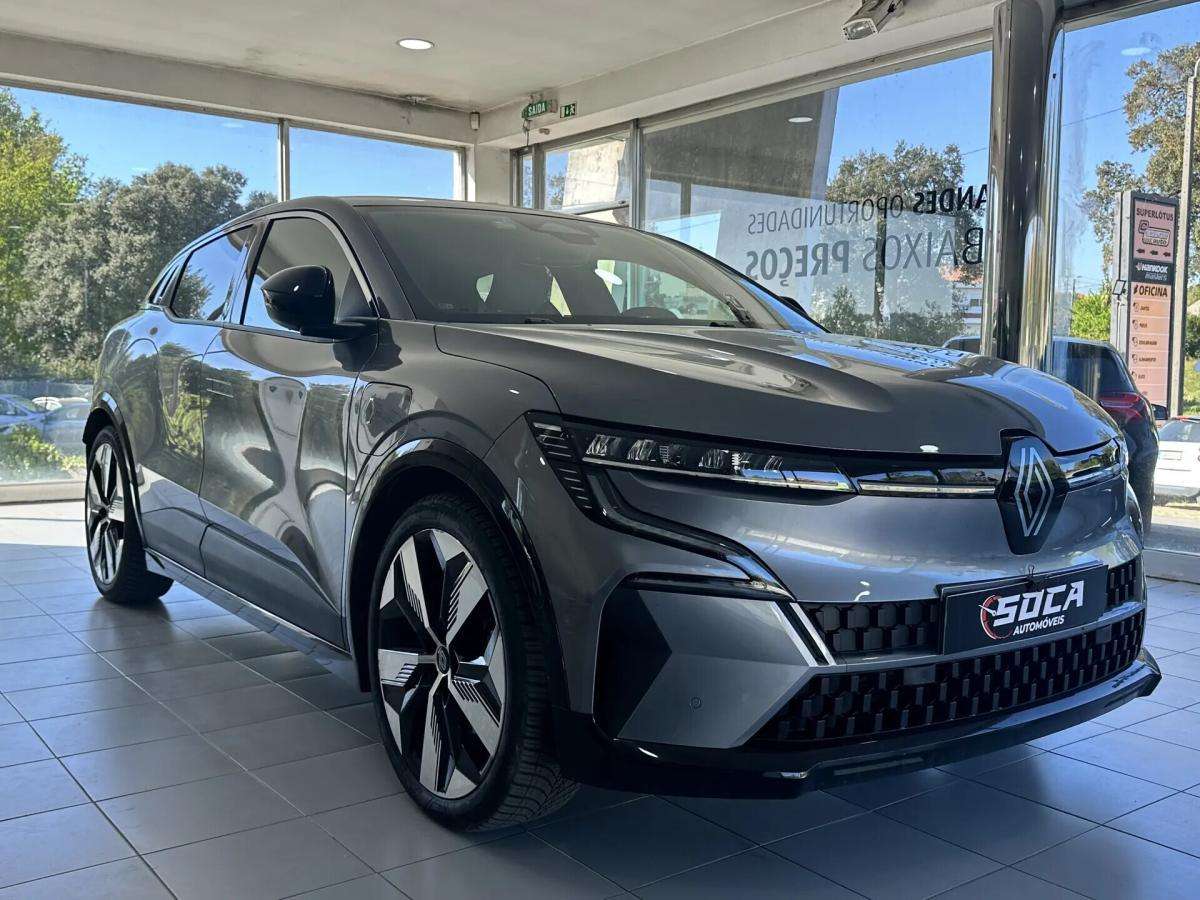 renault-megane-e-tech-2024-eletrico-0cc