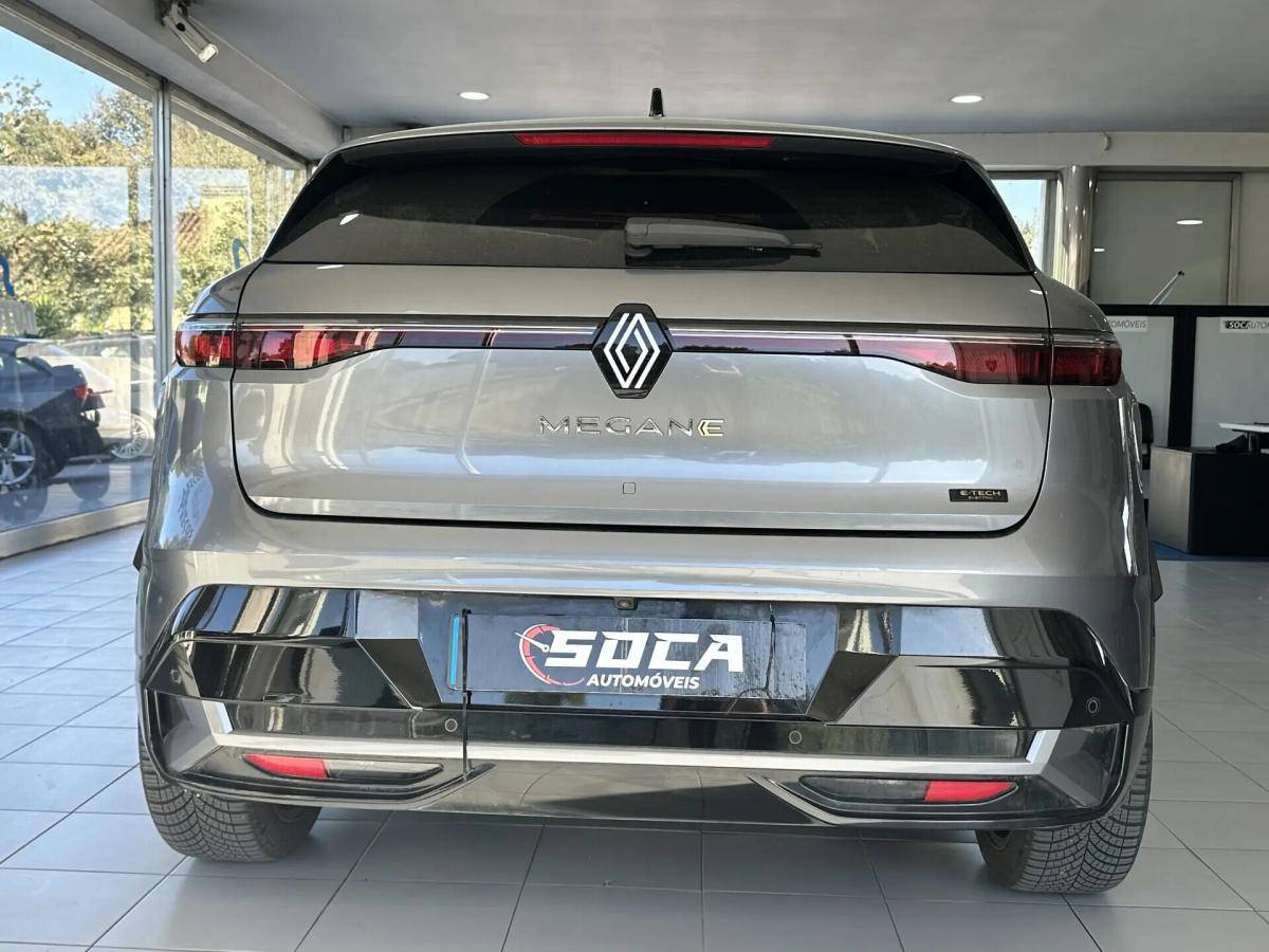 renault-megane-e-tech-2024-eletrico-0cc