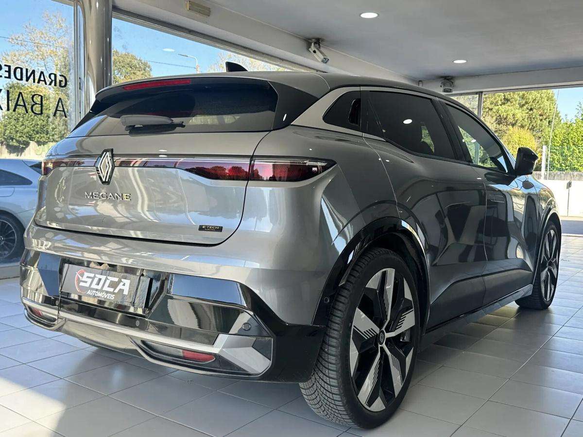 renault-megane-e-tech-2024-eletrico-0cc