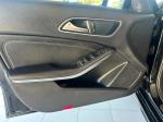 mercedes-benz-180-style-2015-diesel-1461cc