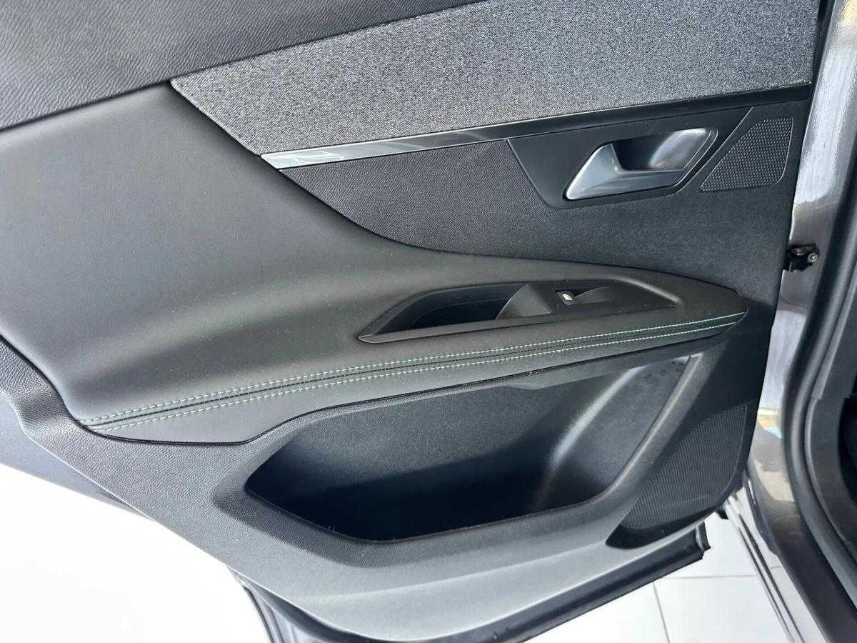 peugeot-3008-2024-hibrido-a-gasolina-1598cc
