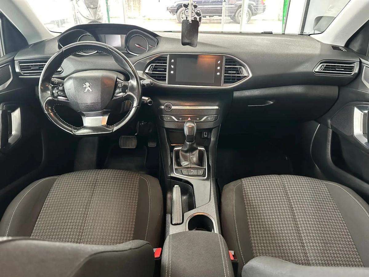 peugeot-308-sw-2018-diesel-1560cc