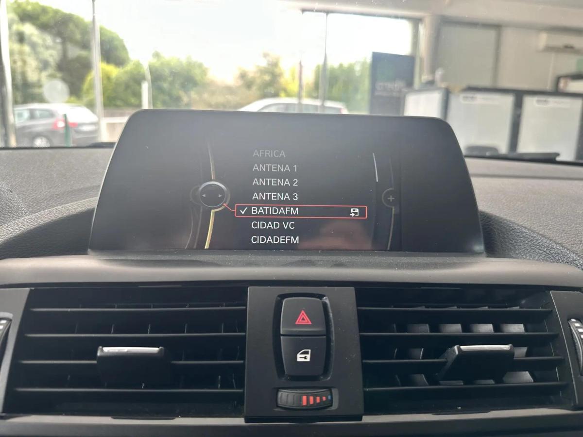 bmw-serie-1-120i-2012-diesel-1995cc