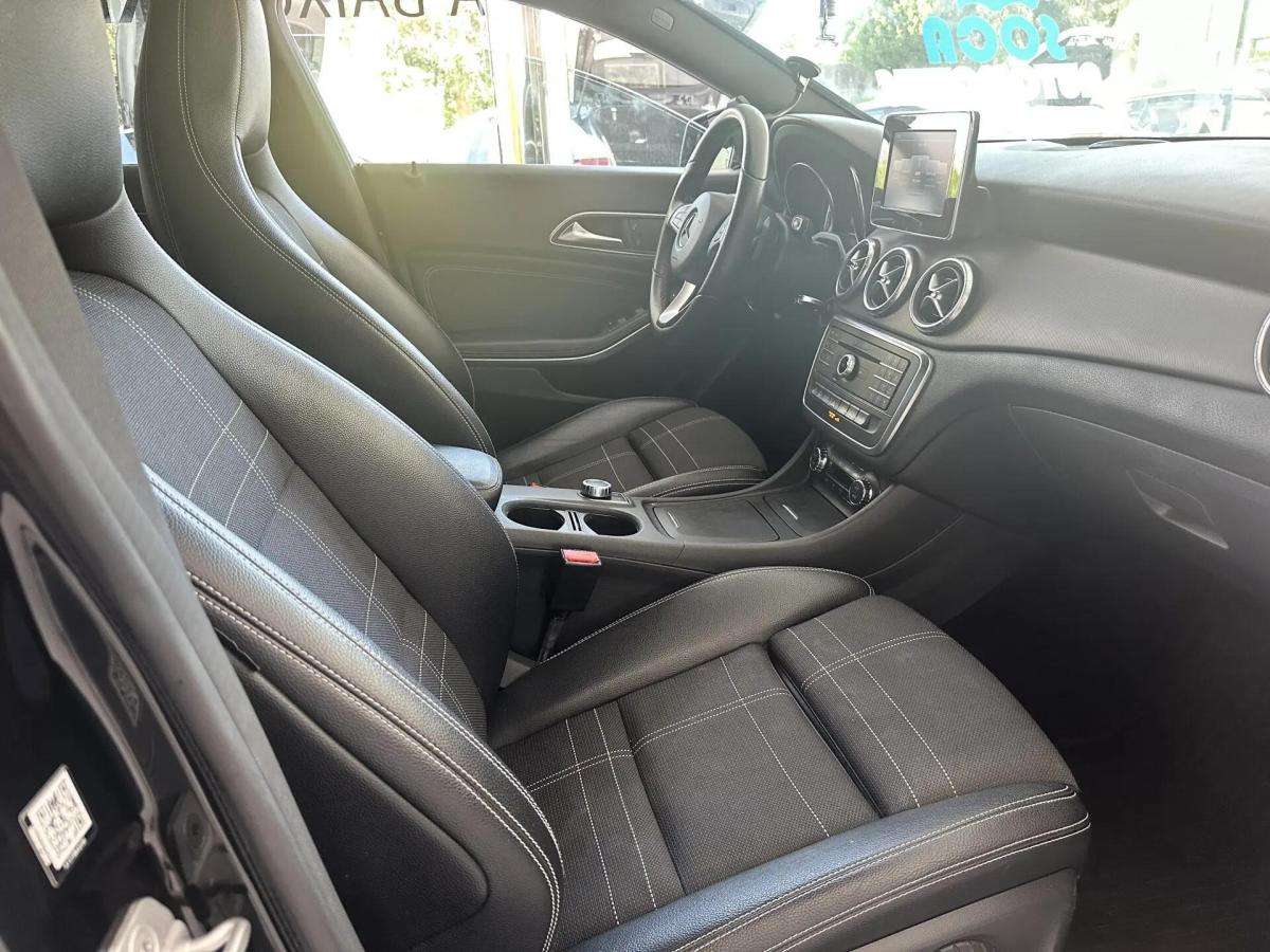 mercedes-benz-cla-220-d-2015-diesel-2143cc