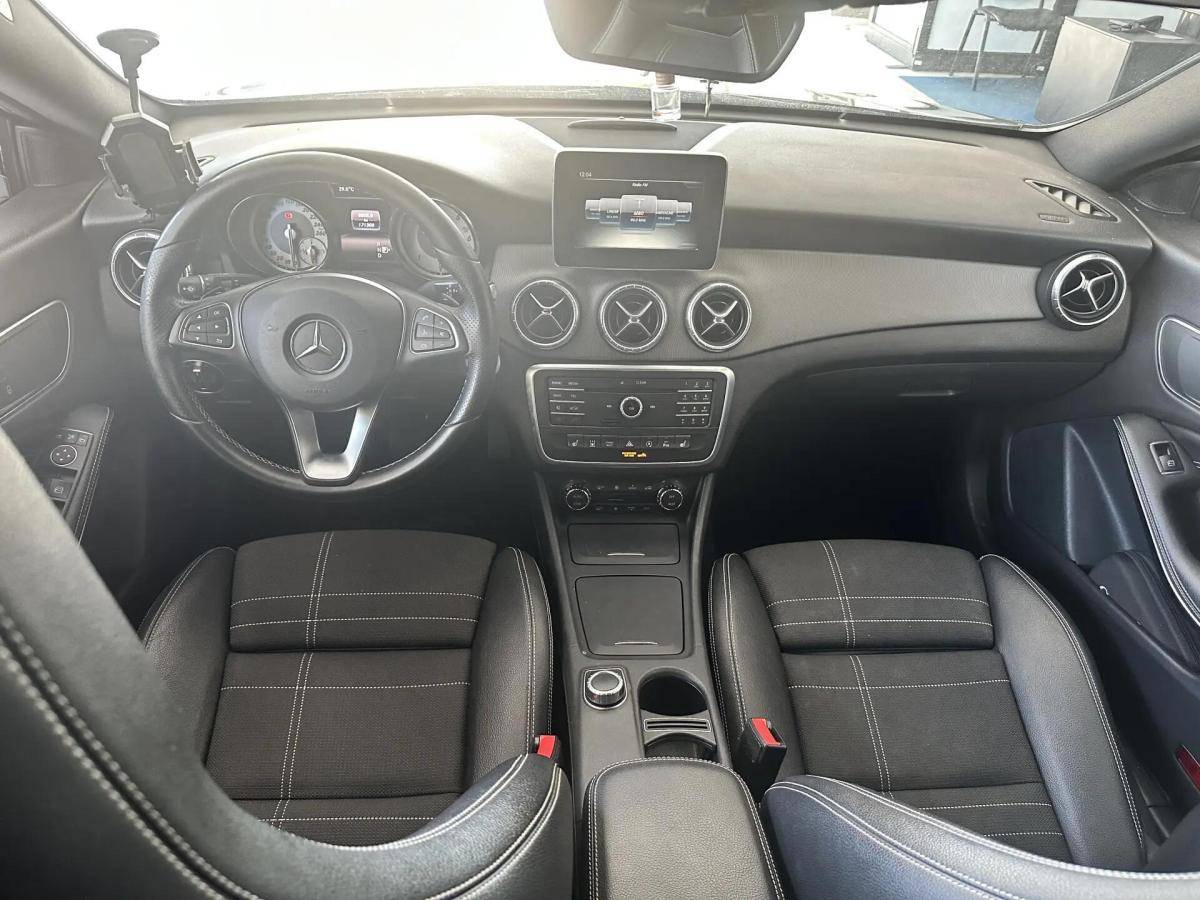 mercedes-benz-cla-220-d-2015-diesel-2143cc