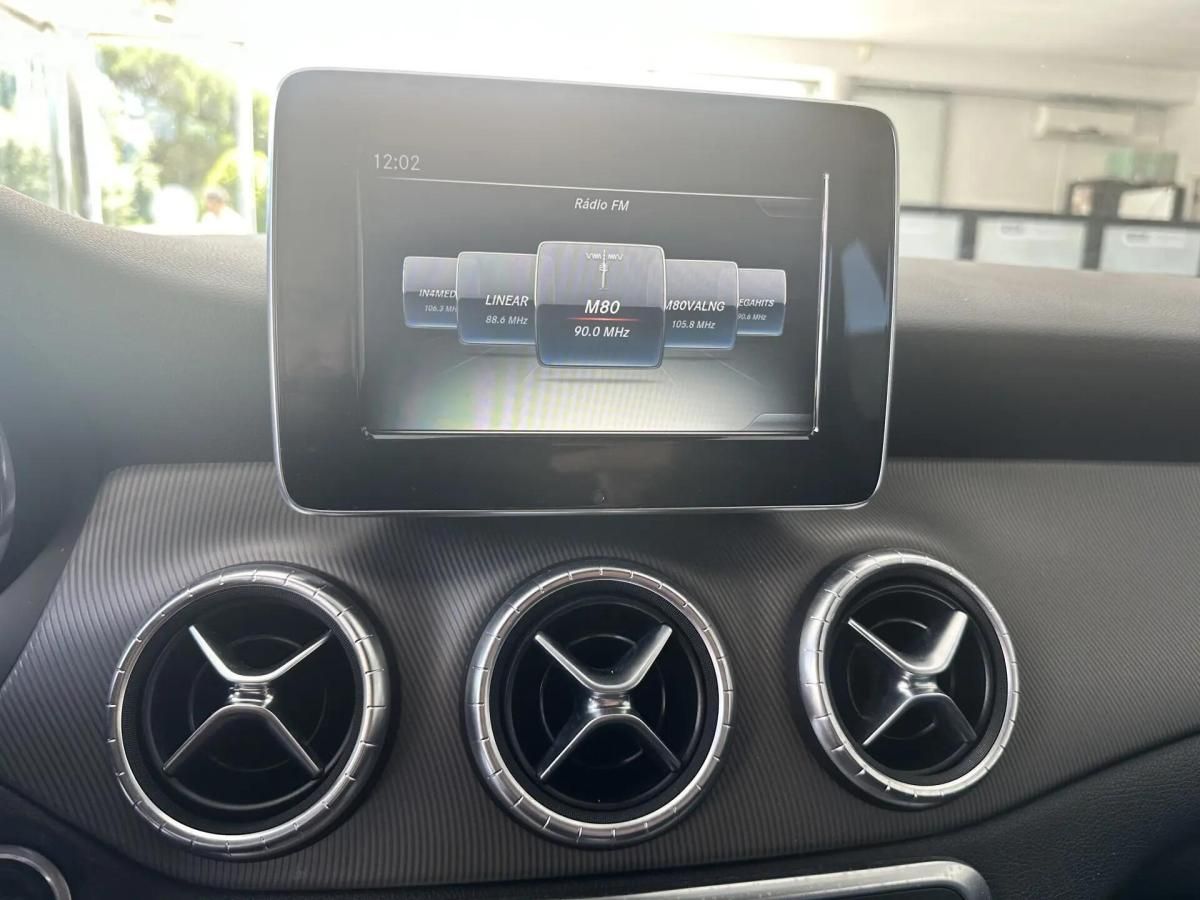 mercedes-benz-cla-220-d-2015-diesel-2143cc