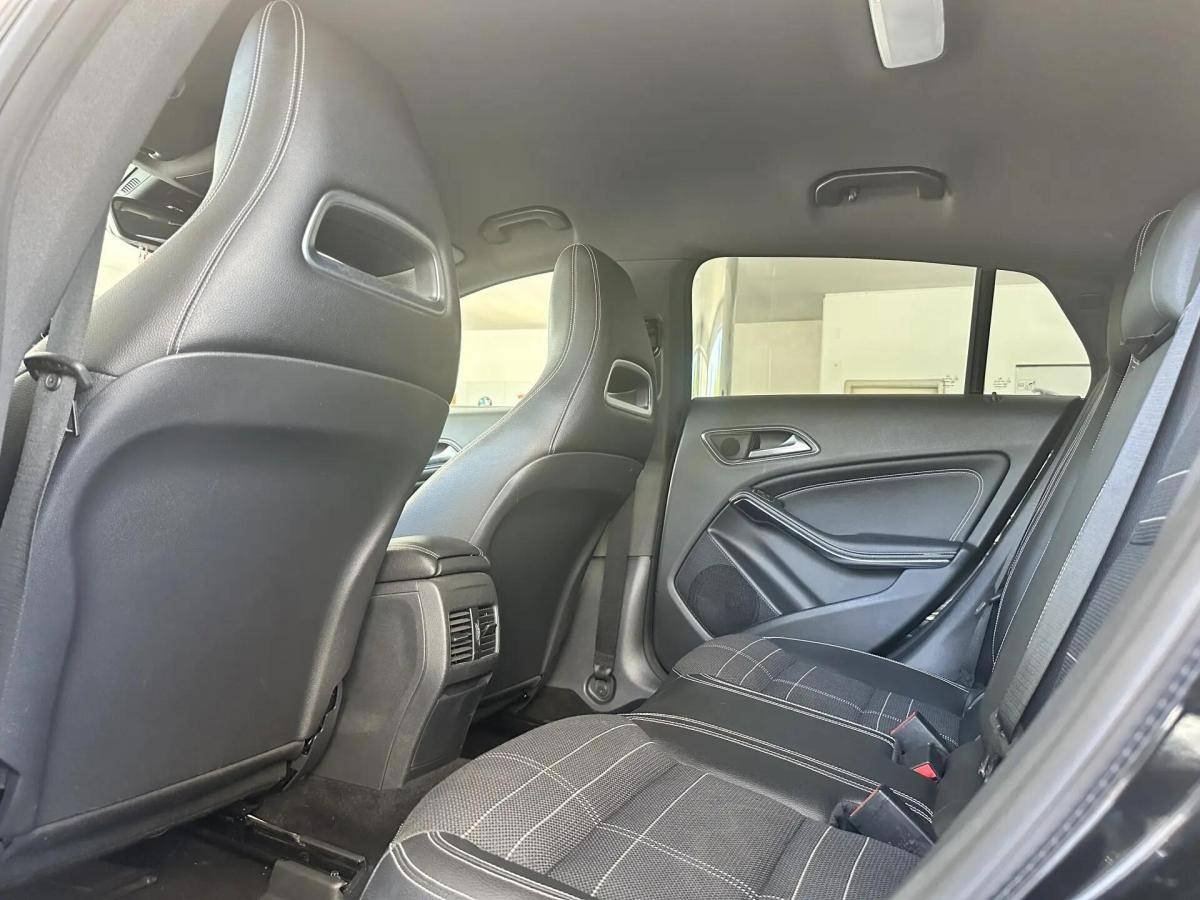 mercedes-benz-cla-220-d-2015-diesel-2143cc