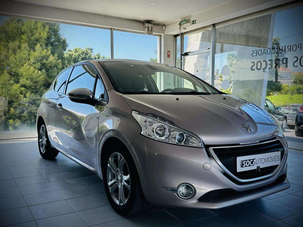 peugeot-208-2014-gasolina-1598cc