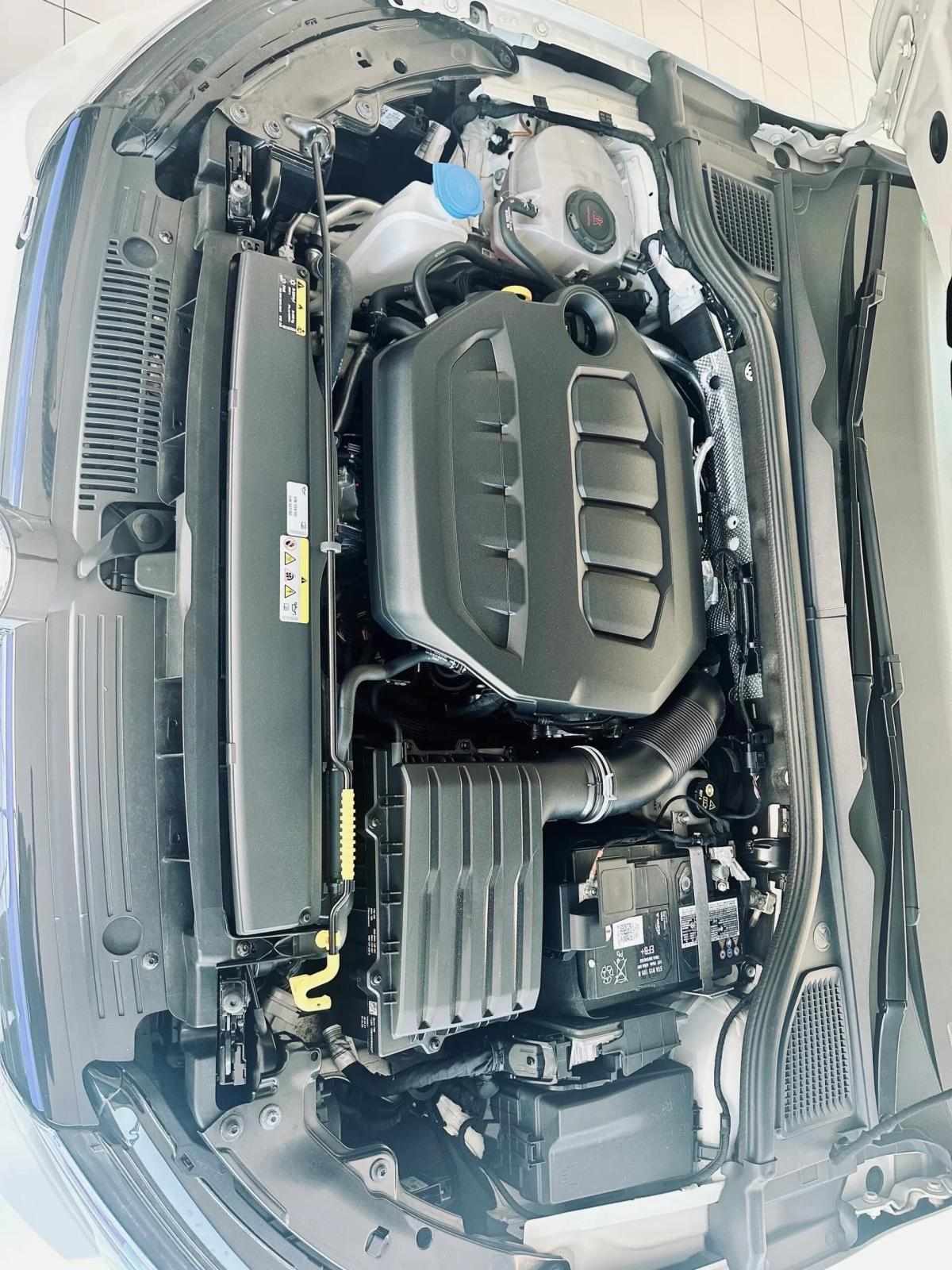 volkswagen-golf-2021-gasolina-1984cc