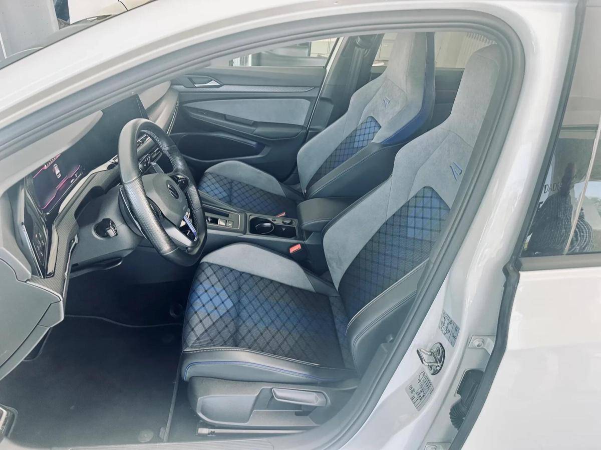 volkswagen-golf-2021-gasolina-1984cc