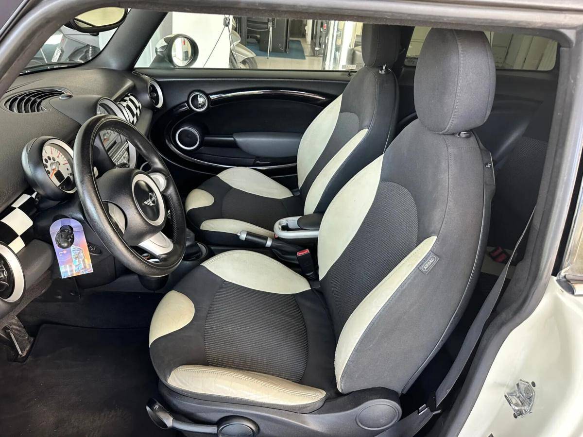 mini-cooper-d-2008-diesel-1560cc