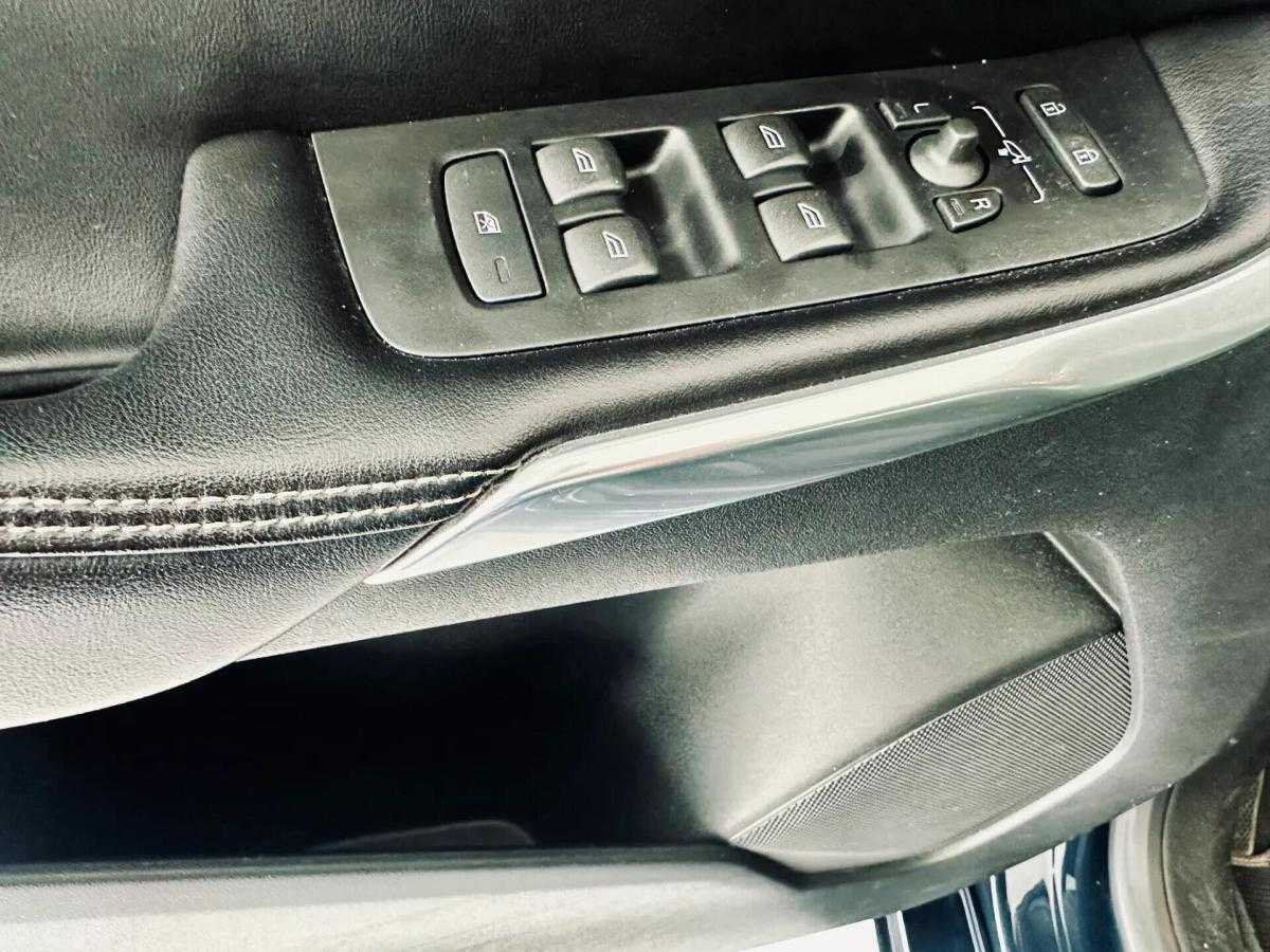 volvo-v40-2013-diesel-1560cc
