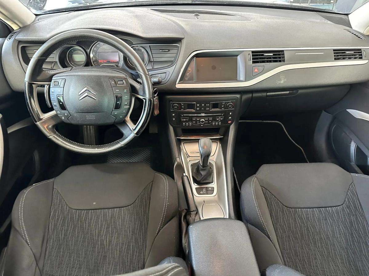 citroen-c5-2011-diesel-1560cc