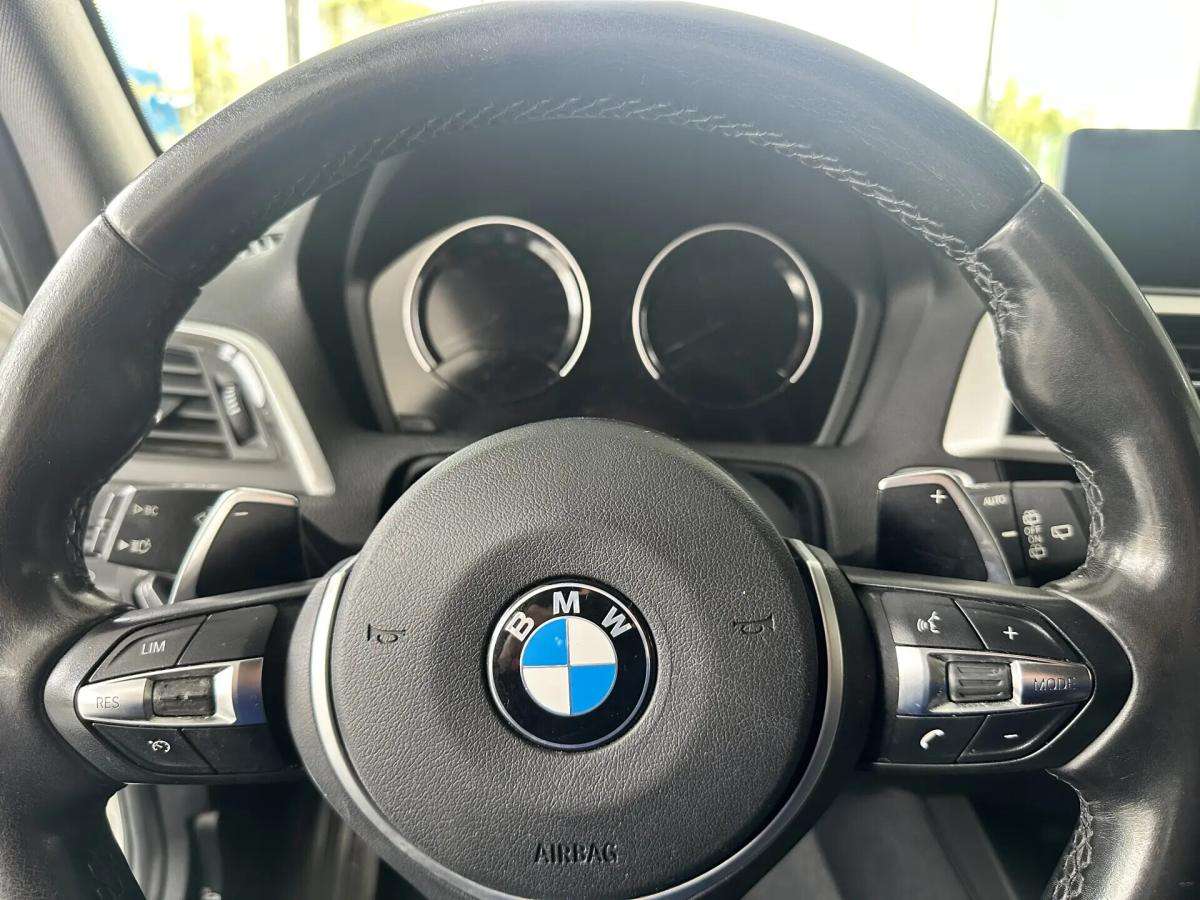 bmw-serie-1-120d-2018-diesel-1995cc