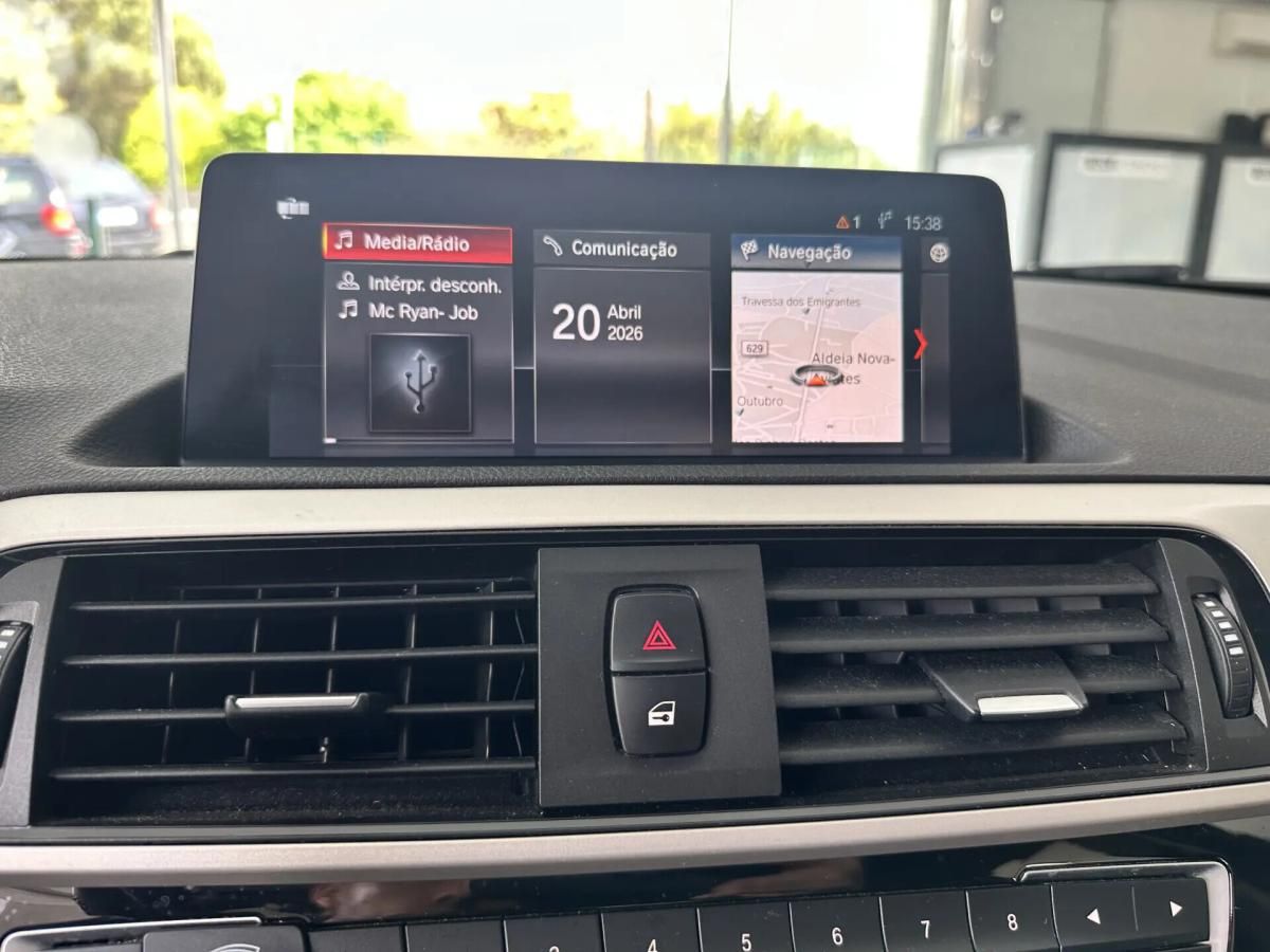 bmw-serie-1-120d-2018-diesel-1995cc