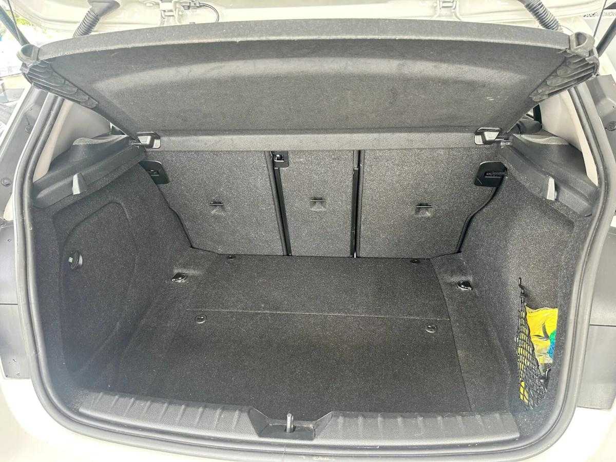 bmw-serie-1-120d-2018-diesel-1995cc