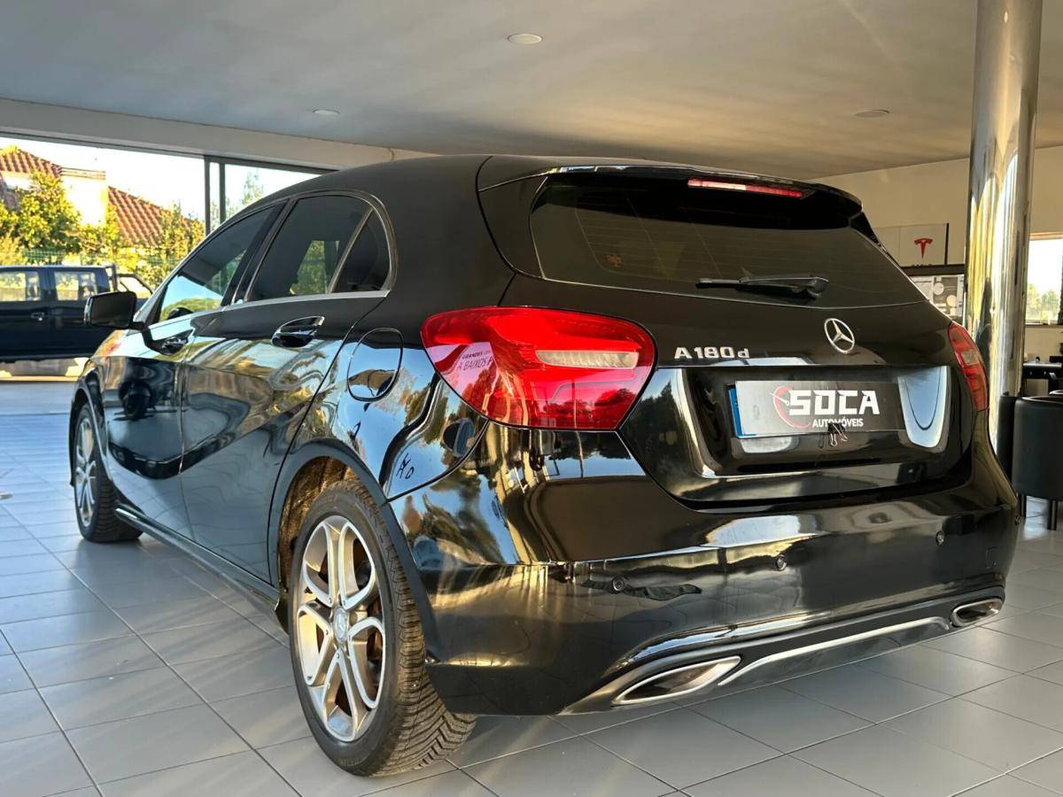 mercedes-benz-180-180-style-2015-diesel-1461cc