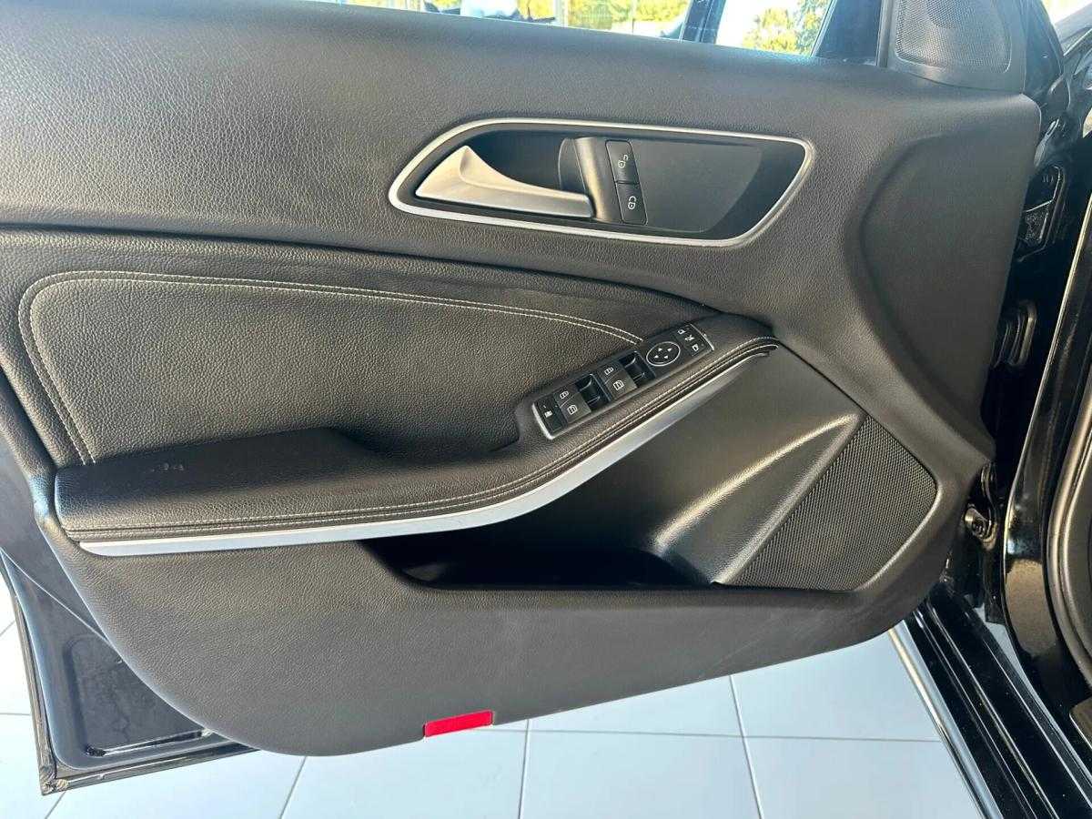 mercedes-benz-180-180-style-2015-diesel-1461cc