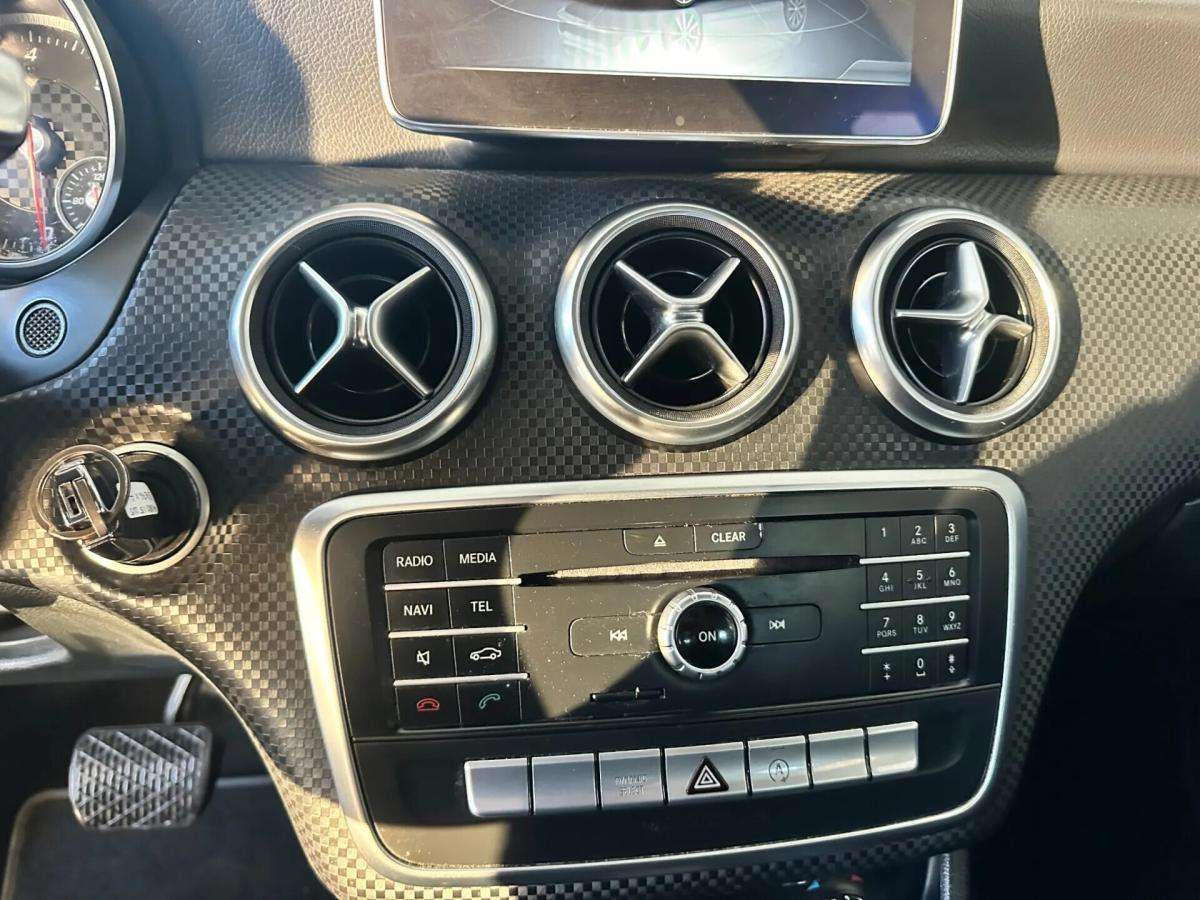 mercedes-benz-180-180-style-2015-diesel-1461cc