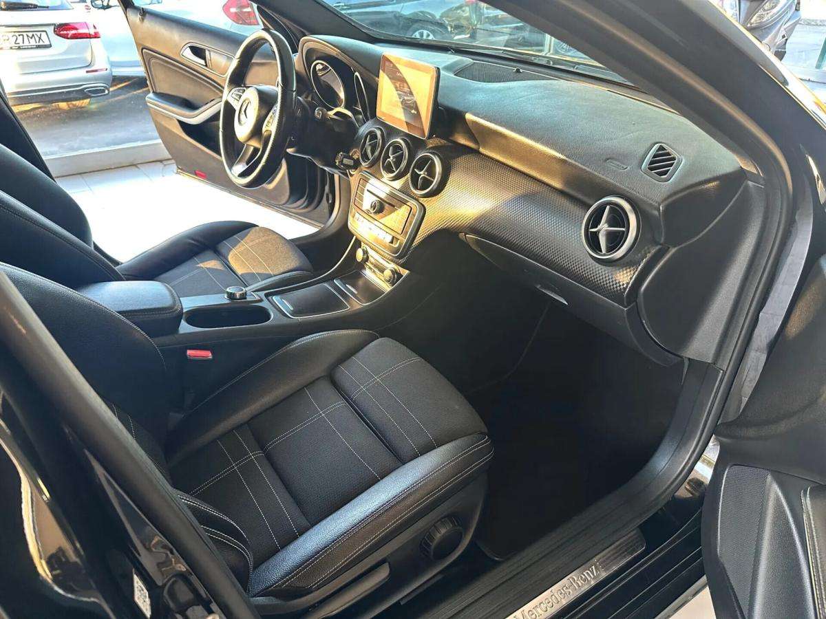 mercedes-benz-180-180-style-2015-diesel-1461cc