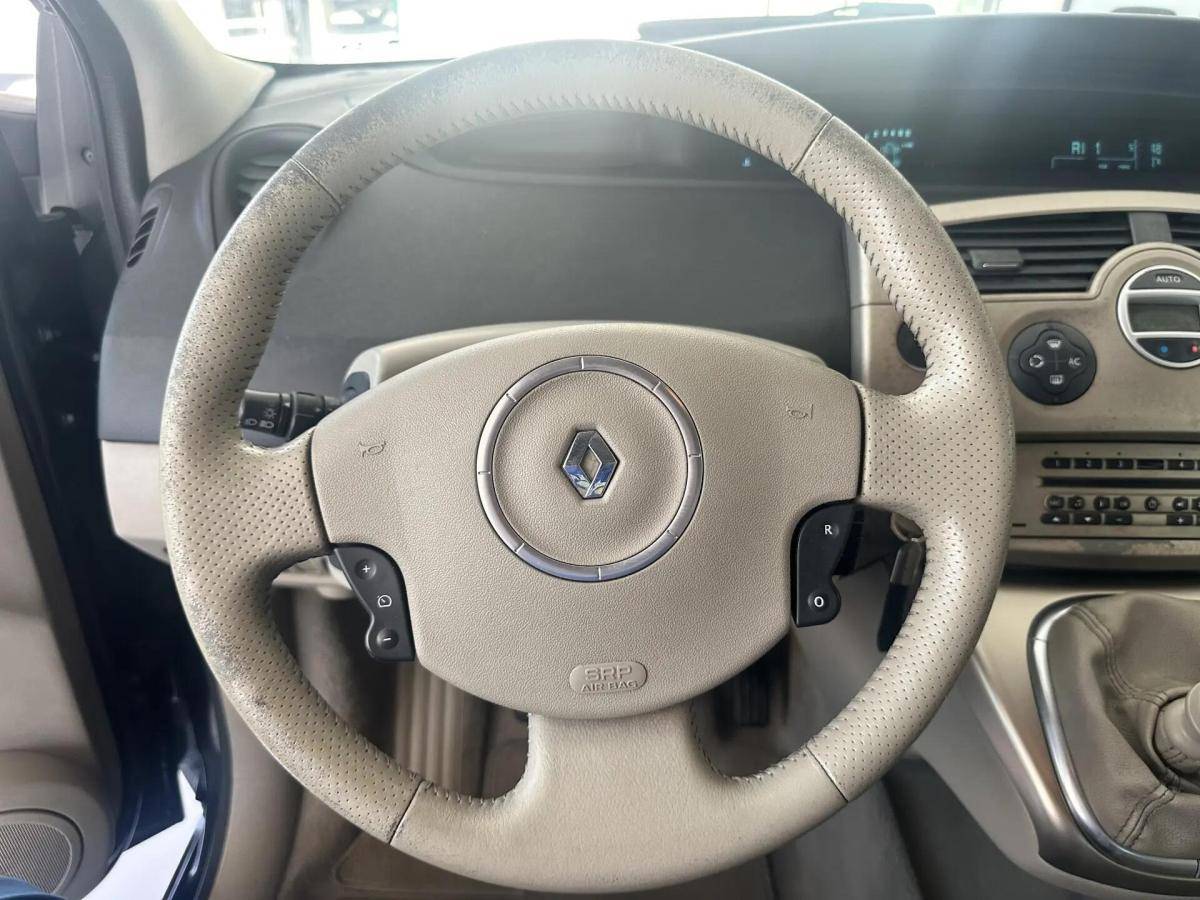 renault-grand-scenic-2006-diesel-1461cc