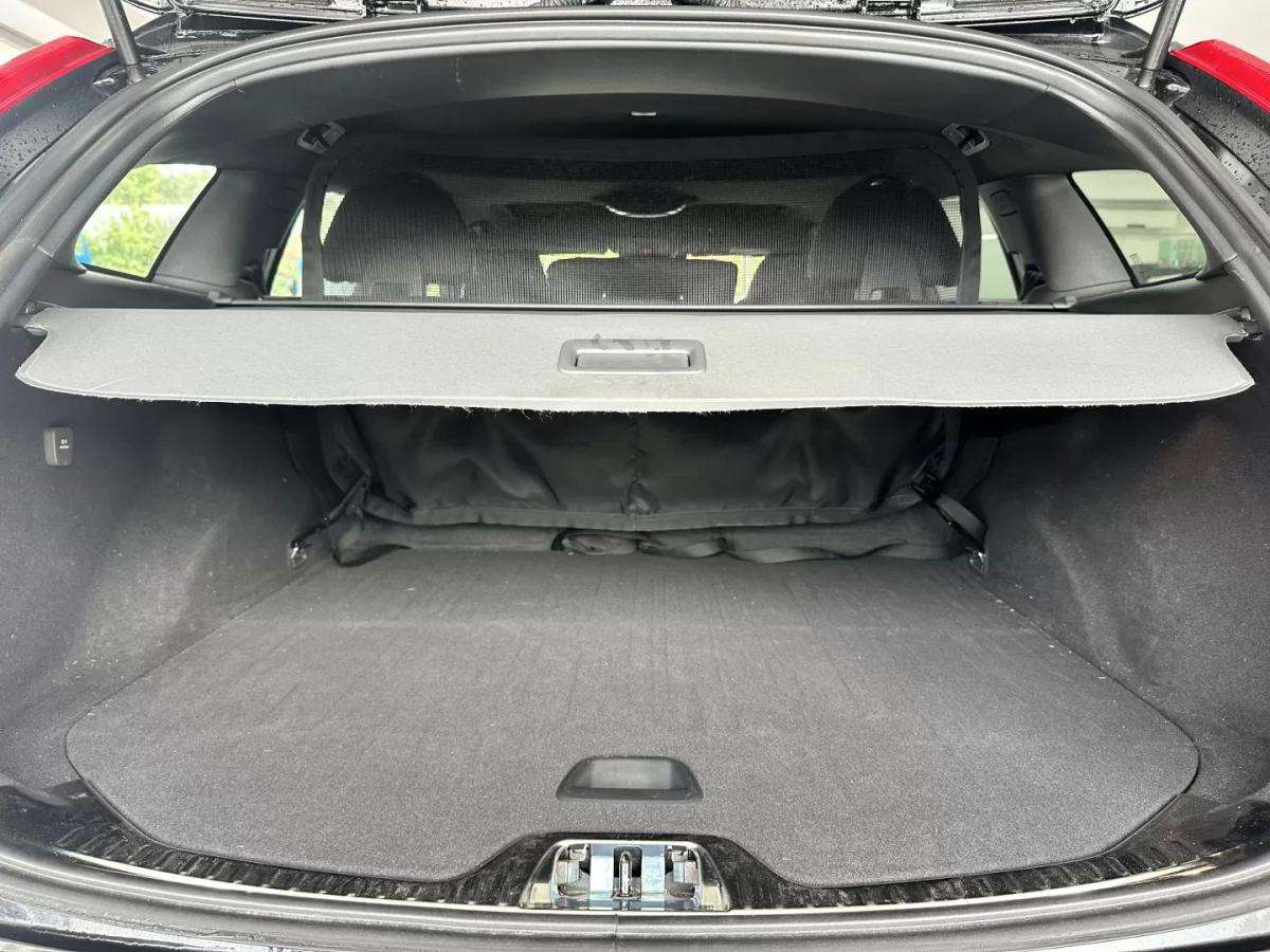 volvo-v60-cross-country-2016-diesel-1969cc