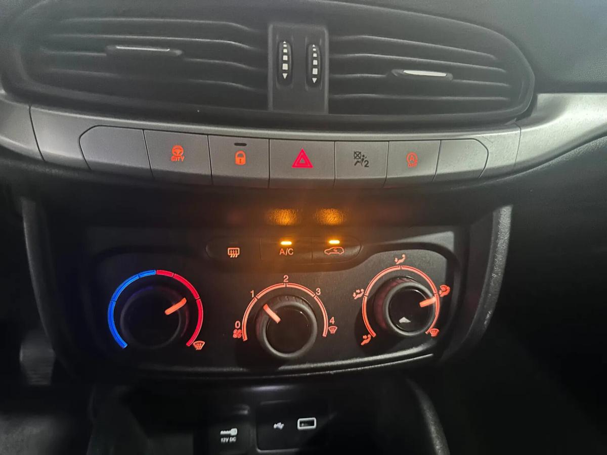 fiat-tipo-station-wagon-2020-diesel-1598cc