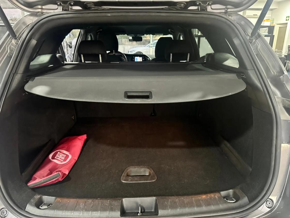 fiat-tipo-station-wagon-2020-diesel-1598cc