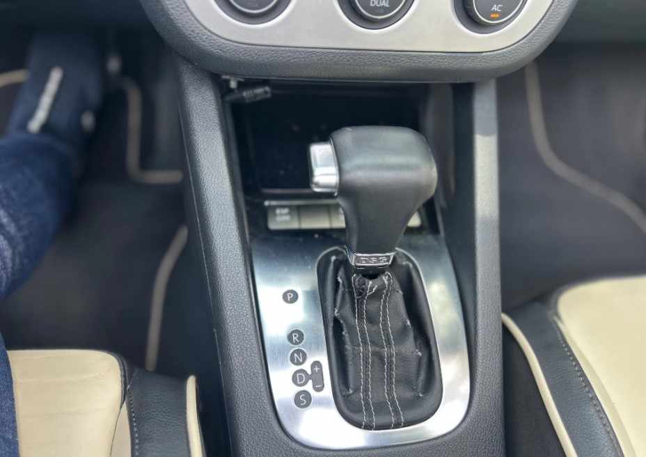 volkswagen-eos-2-0-tdi-2009-diesel-1968cc