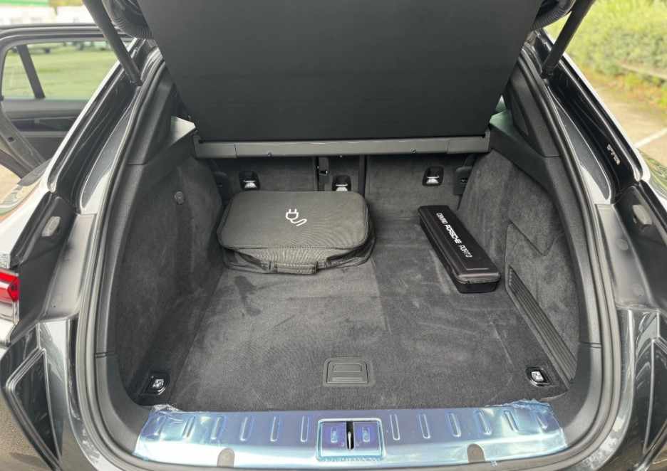 porsche-panamera-4-e-hybrid-2021-gasolina-2894cc