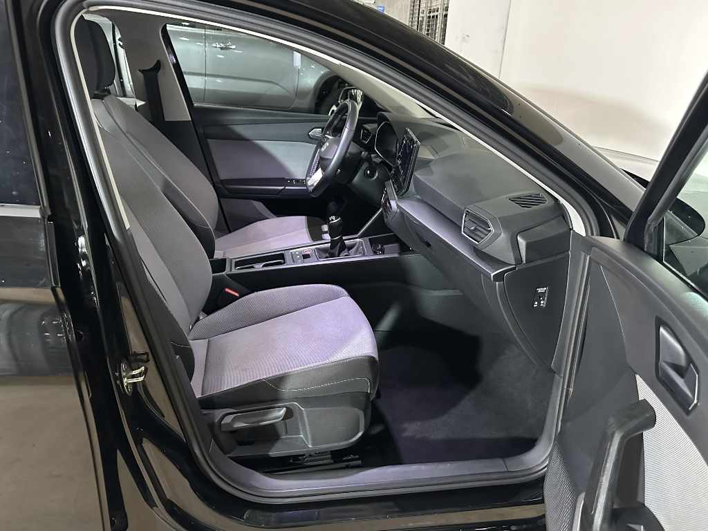 seat-leon-st-2024-gasolina-999cc