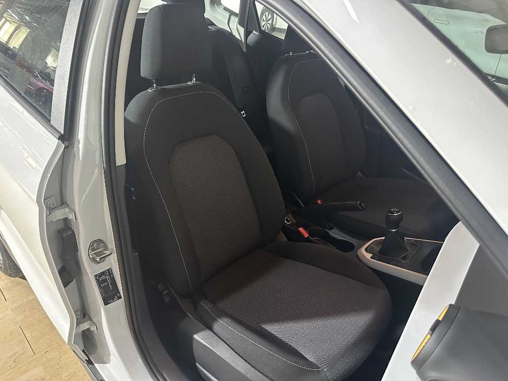 seat-arona-2025-gasolina-999cc