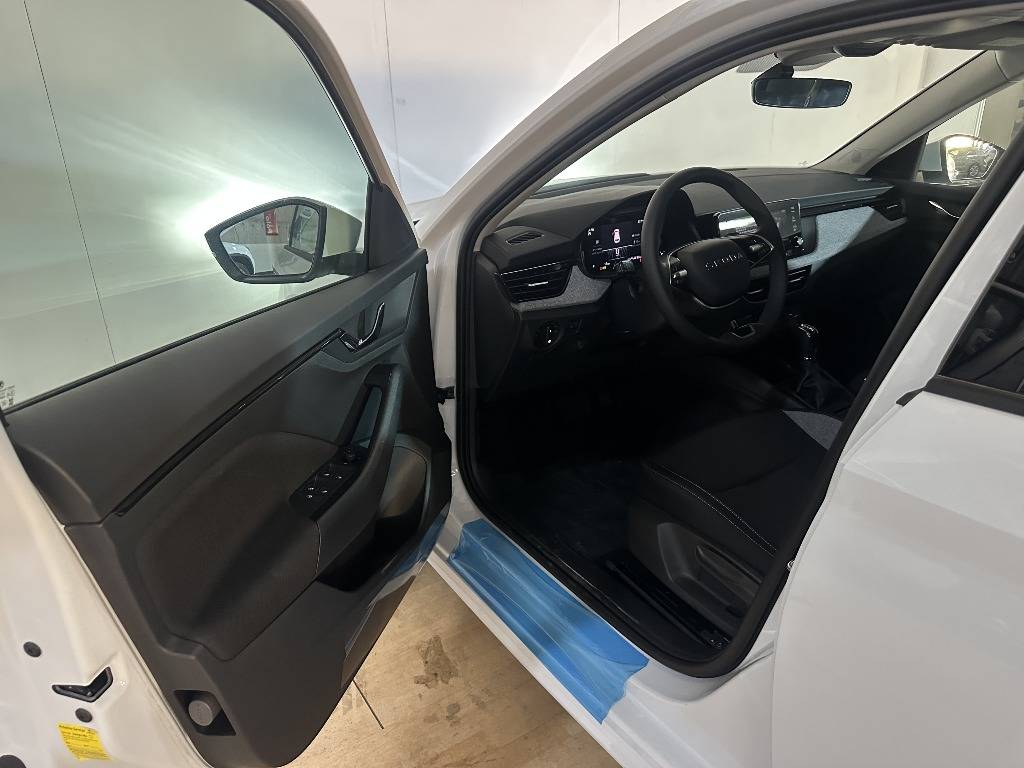 skoda-kamiq-2026-gasolina-999cc