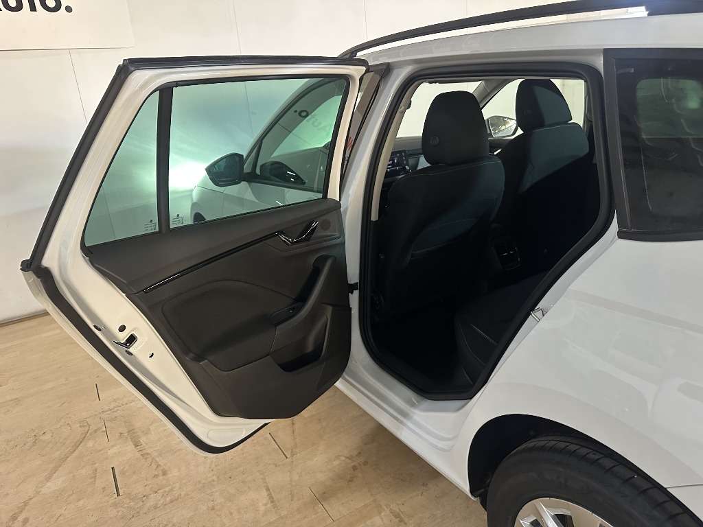 skoda-kamiq-2026-gasolina-999cc